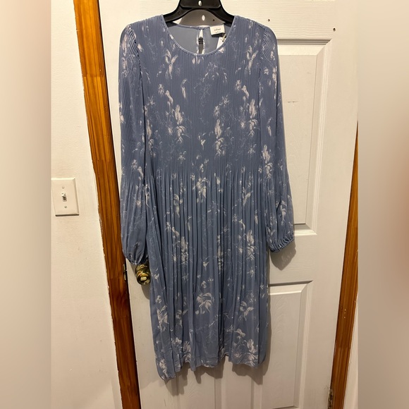 Aritzia | Dresses | Nwt Aritzia Daydreamer Dress | Poshmark